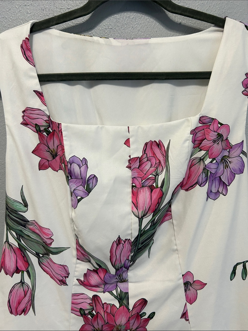BloomChic White Dress with Pink Floral Detail - Picture 2 of 7
